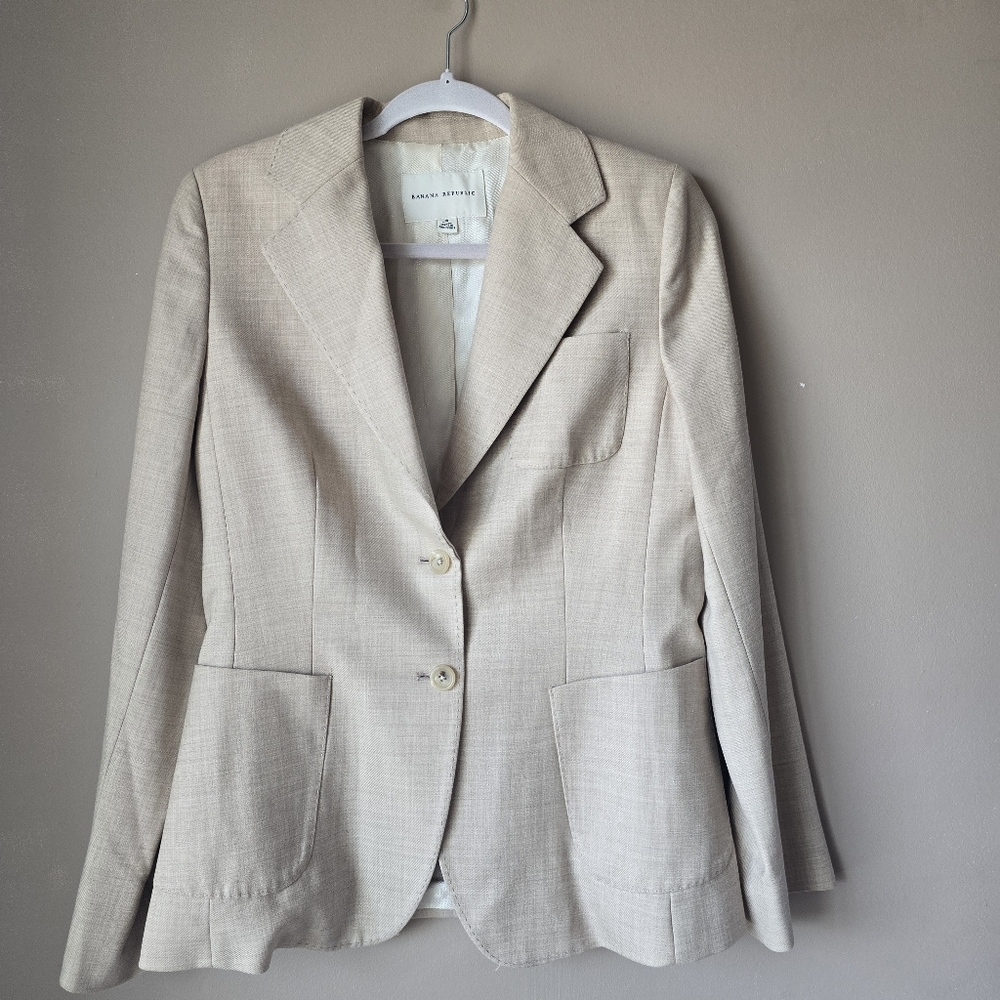 Womens Banana Republic Cream Blazer Size 8